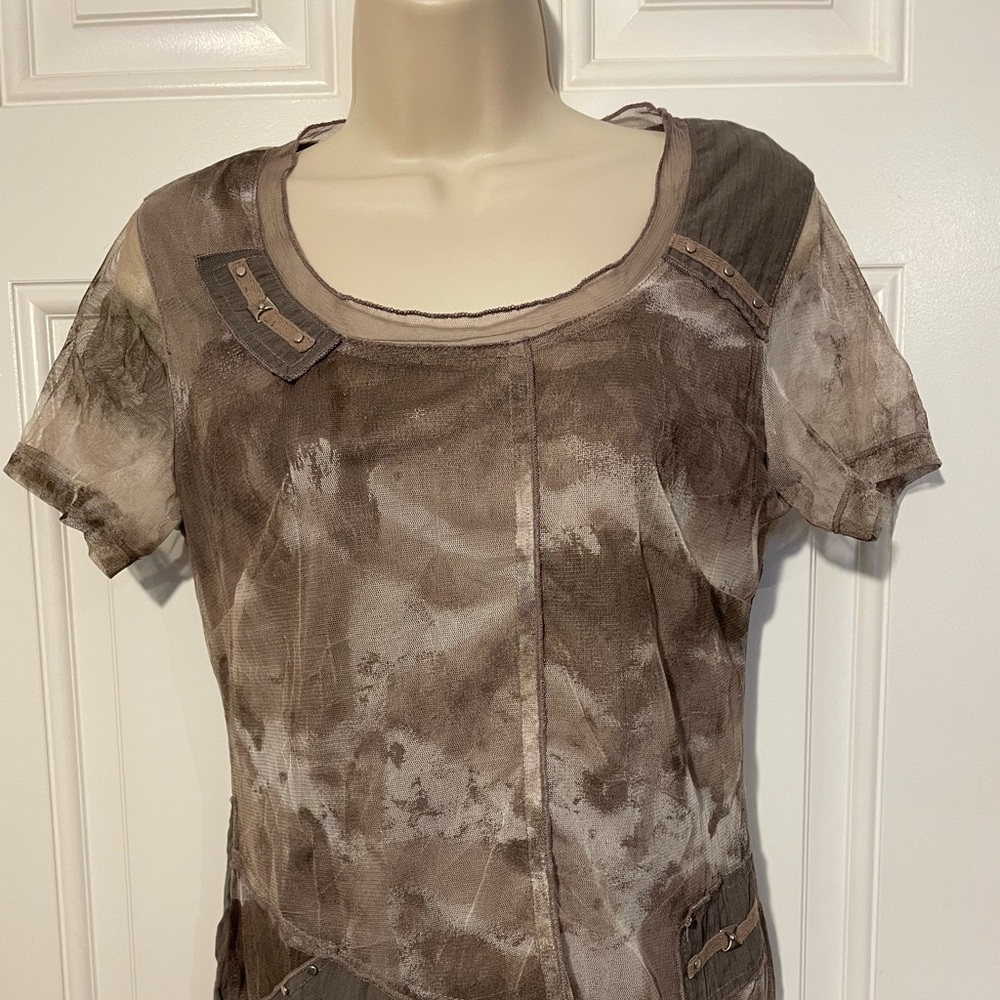 Vex Collection sophisticated yet sexy top.